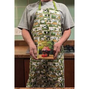 Irish Apron and Recipe Book The Irish Granny's Pocket Farmhouse Kitchen NEW